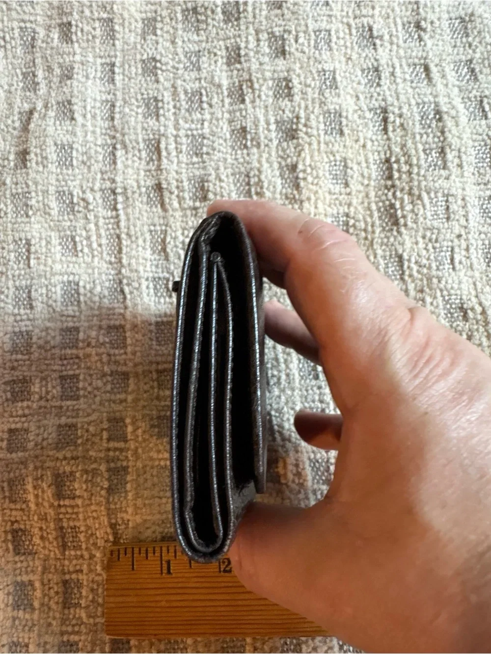GUESS Dark Brown Pebbled Leather Trifold Card & Key Holder